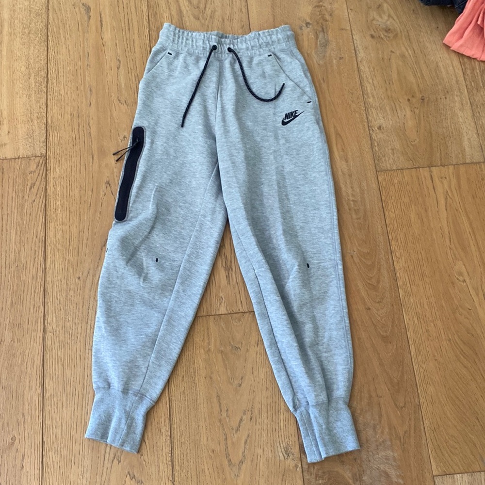 Nike grey sweatpants